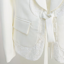 Load image into Gallery viewer, Lace Edging Bridal Two-Piece White Jacket