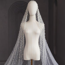 Load image into Gallery viewer, Pearl Long Luxury Wedding Veil