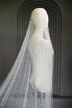 Load image into Gallery viewer, Pearl Long Luxury Wedding Veil